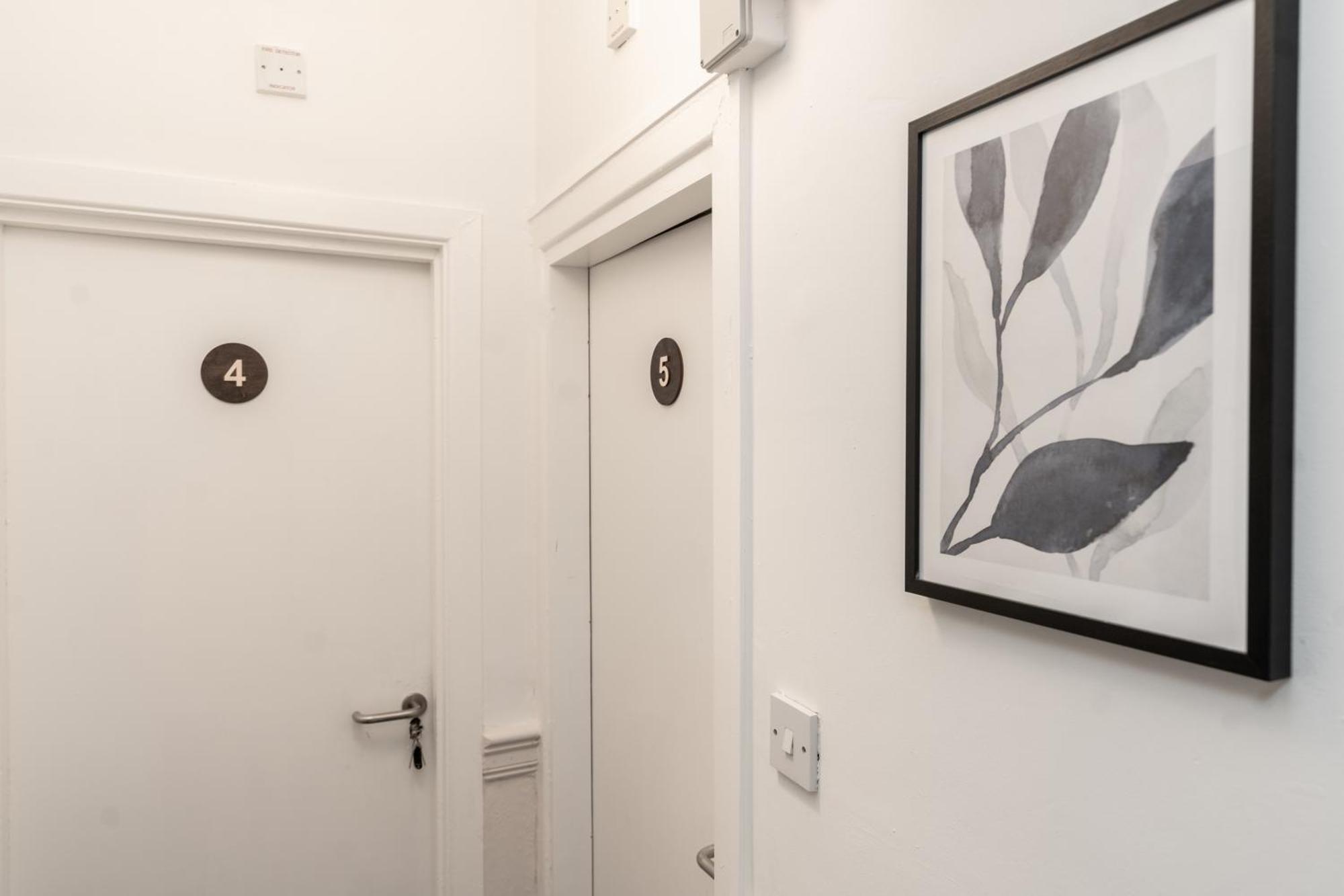 Talbot Street Guest House ダブリン エクステリア 写真